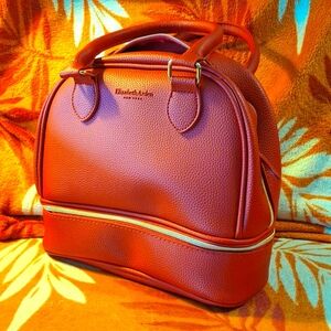 Elizabeth Arden bag